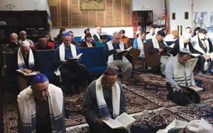 Les juifs Karaïtes qui prient comme les musulmans (VIDÉO)